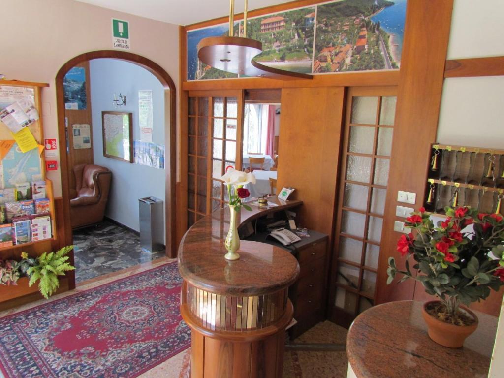 Hotel San Faustino Torri Del Benaco Zewnętrze zdjęcie